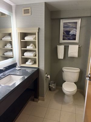 Holiday Inn Express & Suites Warwick-Providence (Airport) by null