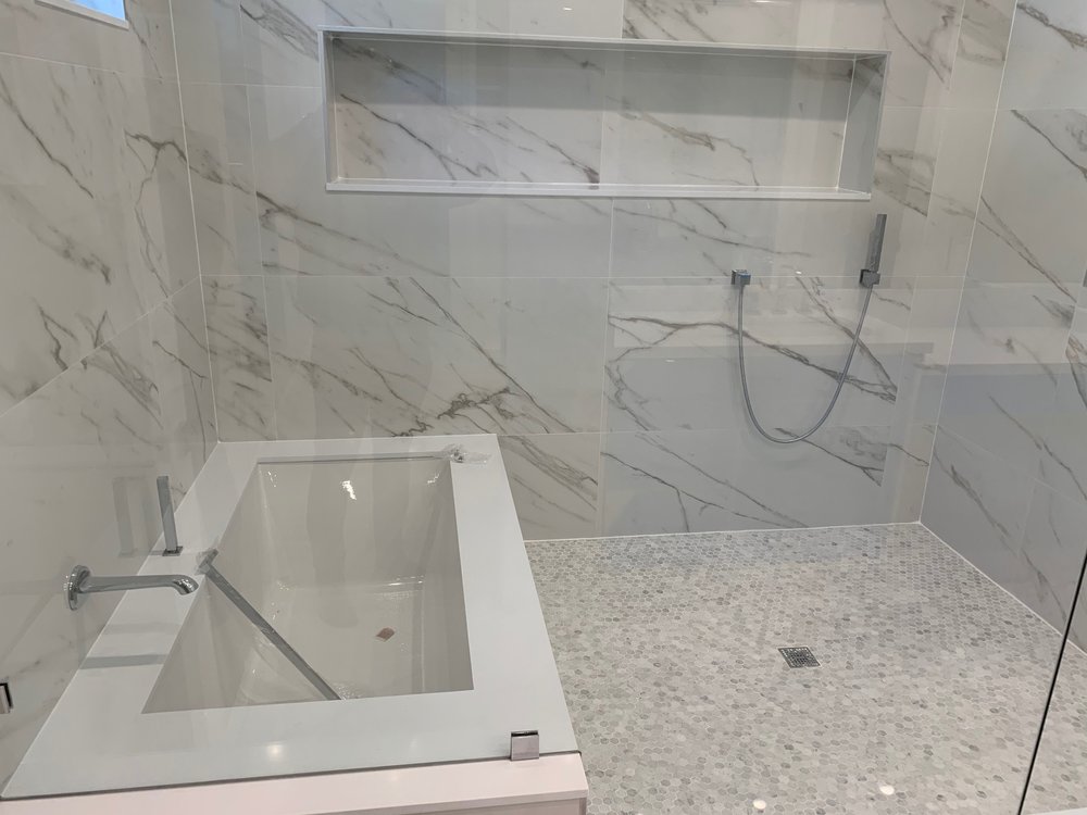 Slide of Full Service USA