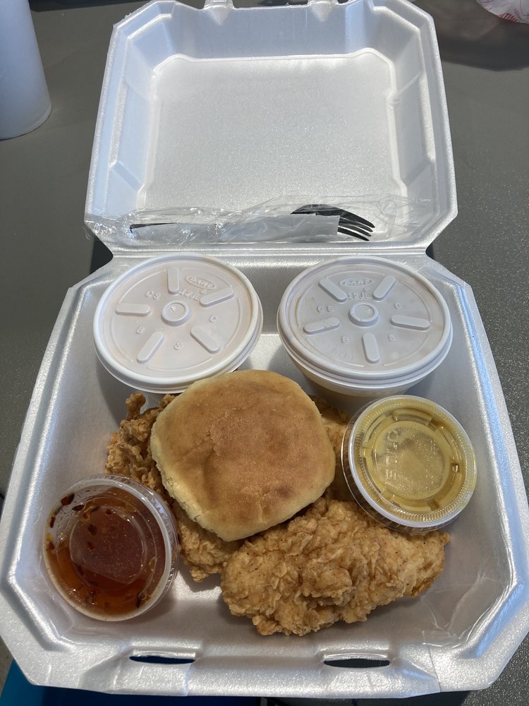 HUB CITY CHICKEN & MORE Updated September 2024 21 Photos & 29