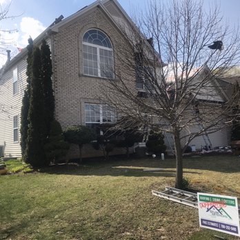 Style Exteriors by Corley - Roof demo with Style Exteriors - Roofing Near Me - Oak Lawn, Illinois