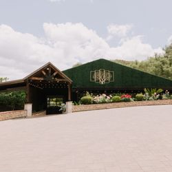 Los Willows Wedding Estate - Pavilion (Reception Area)