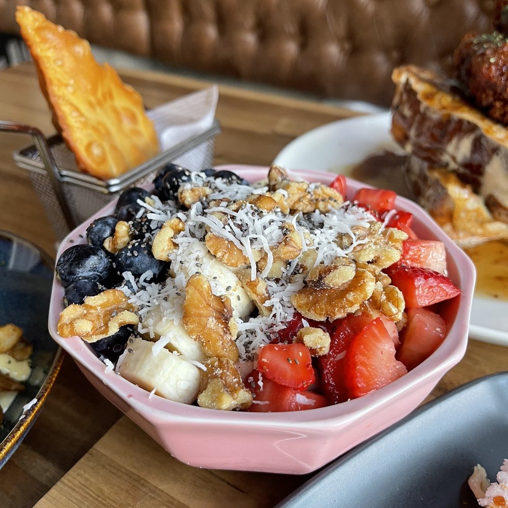 Craffles - a bowl of strawberries, blueberries, strawberries, and toast - Waffles Near Me - Vancouver, British Columbia Craffles - a bowl of strawberries, blueberries, strawberries, and toast - Waffles Near Me - Vancouver, British Columbia