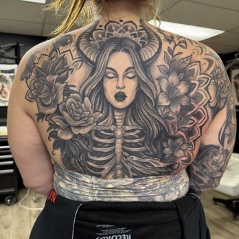 Pacific Beach Tattoo - Pacific Beach Tattoo in San Diego! Custom tattoos, walk-ins, cover-ups & piercings. Looking for a tattoo shop near you? Visit us in PB! - Tattoo Near Me - San Diego, California Pacific Beach Tattoo - Pacific Beach Tattoo in San Diego! Custom tattoos, walk-ins, cover-ups & piercings. Looking for a tattoo shop near you? Visit us in PB! - Tattoo Near Me - San Diego, California