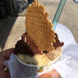 Al Chioschetto - Chocolate and Cookie Gelato