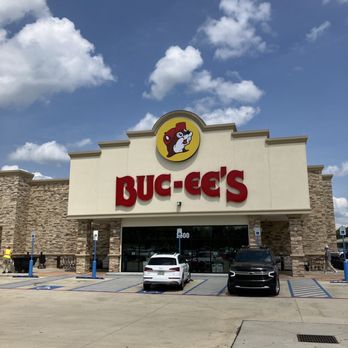 BUC-EES - Updated October 2024 - 138 Photos & 77 Reviews - 2500 Buc-ee ...