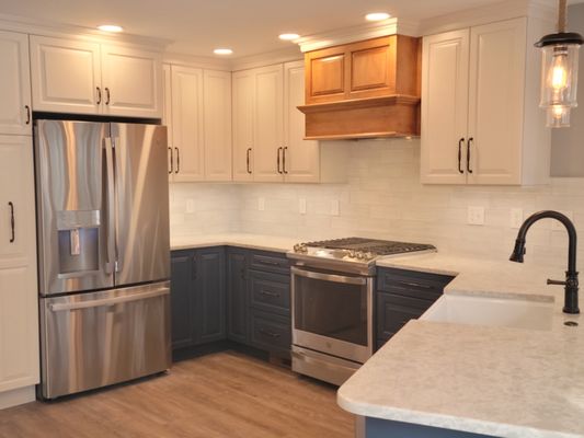 Interstate Custom Kitchen and Bath, Inc. by null