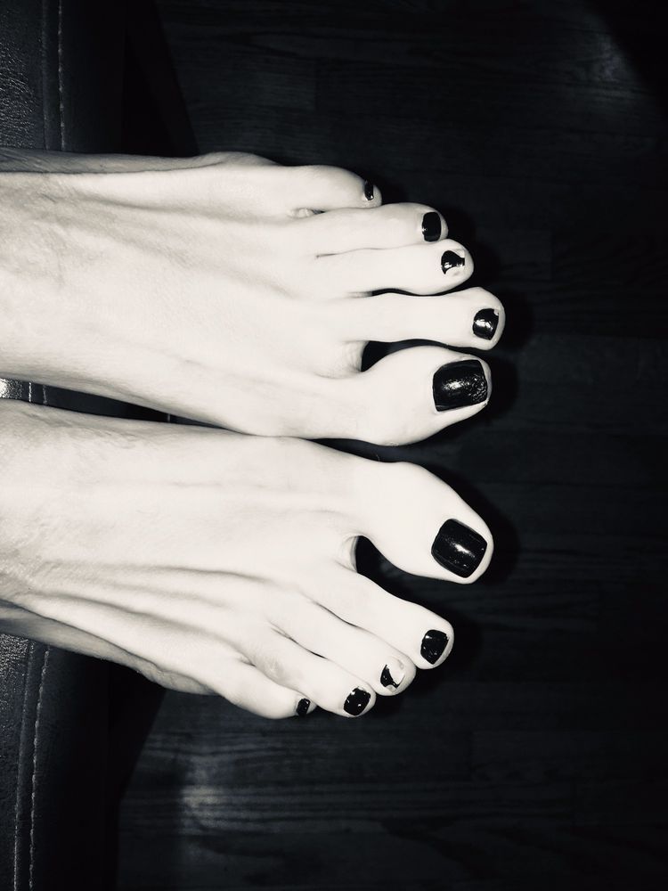 BLISS NAILS & BAR 63 Photos & 50 Reviews 208 4th St, Des Moines