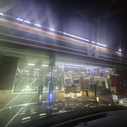 7-Eleven