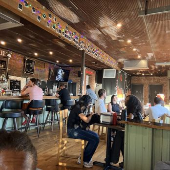 Dirty Shake - Inside view - Burgers Near Me - Detroit, Michigan
