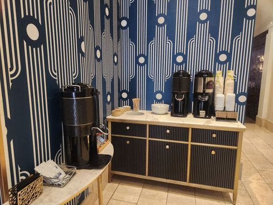 Hotel Adagio, Autograph Collection by null