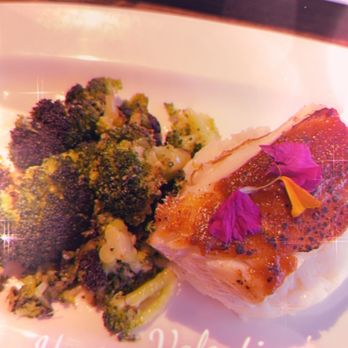 Five Ten Bistro - Bars Near Me - Merced, California
