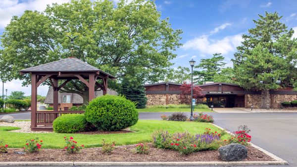 DAVISON-FULTON WOODLAND CHAPEL - Updated October 2025 - 13 Photos ...