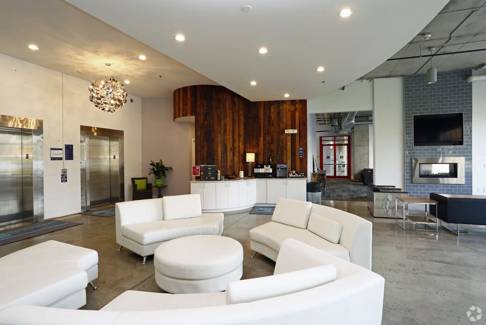 SHORTBREAD LOFTS Updated September 2024 29 Photos & 12 Reviews 333 W Rosemary St, Chapel