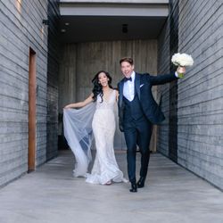GV Photographer - Bride and groom during their photo session at The Cape Los Cabos