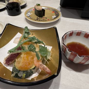 Kaiten Sushi Ginza Onodera Hawaii - Tempura - Conveyor Belt Sushi Near Me - Honolulu, Hawaii