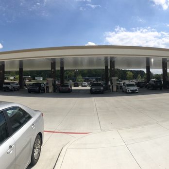 Buc-ee's - The massive pump stations - Gas Stations Near Me - Leeds, Alabama