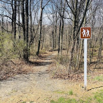Monroeville Community Park West - Hiking trail - Parks Near Me - Monroeville, Pennsylvania Monroeville Community Park West - Hiking trail - Parks Near Me - Monroeville, Pennsylvania