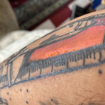 Tattoo Factory - Tattoo scar & girlfriends smaller tattoos - Tattoo Near Me - Chicago, Illinois