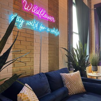 The Wildflower - Cocktail Bars Near Me - Sanford, Florida