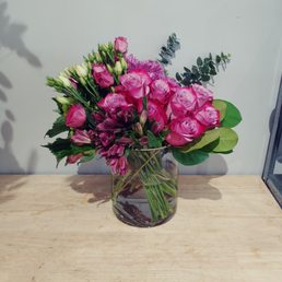 Designers choice arrangement for $125 Designers choice arrangement for $125