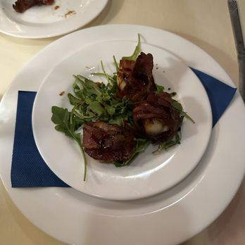 Sugarbeets - Scallops wrapping bacon - New American Near Me - Rome, New York