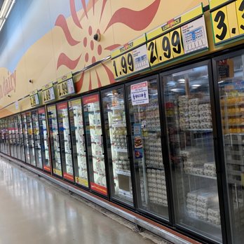 Food4Less - Milk cases looking fabulous! - Grocery Near Me - Santa Ana, California
