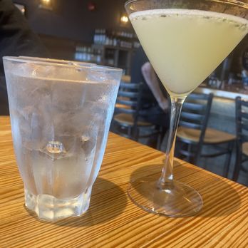 Innovo Kitchen - Grapefruit basil cosmo - American Near Me - Latham, New York Innovo Kitchen - Grapefruit basil cosmo - American Near Me - Latham, New York