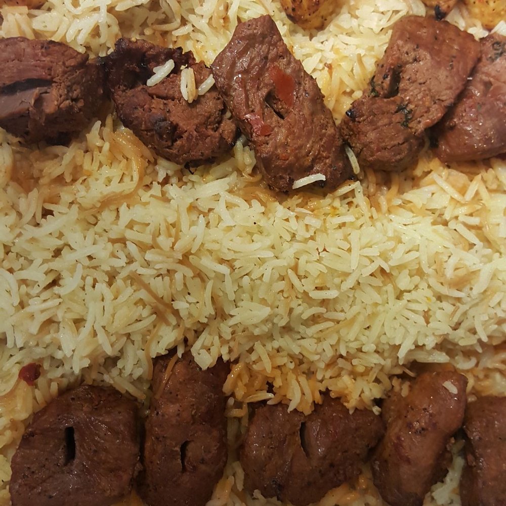 Ararat Market - Family Combo Tray: Pilaf, pork, chicken, beef, and lamb. - Armenian Near Me - Clovis, California