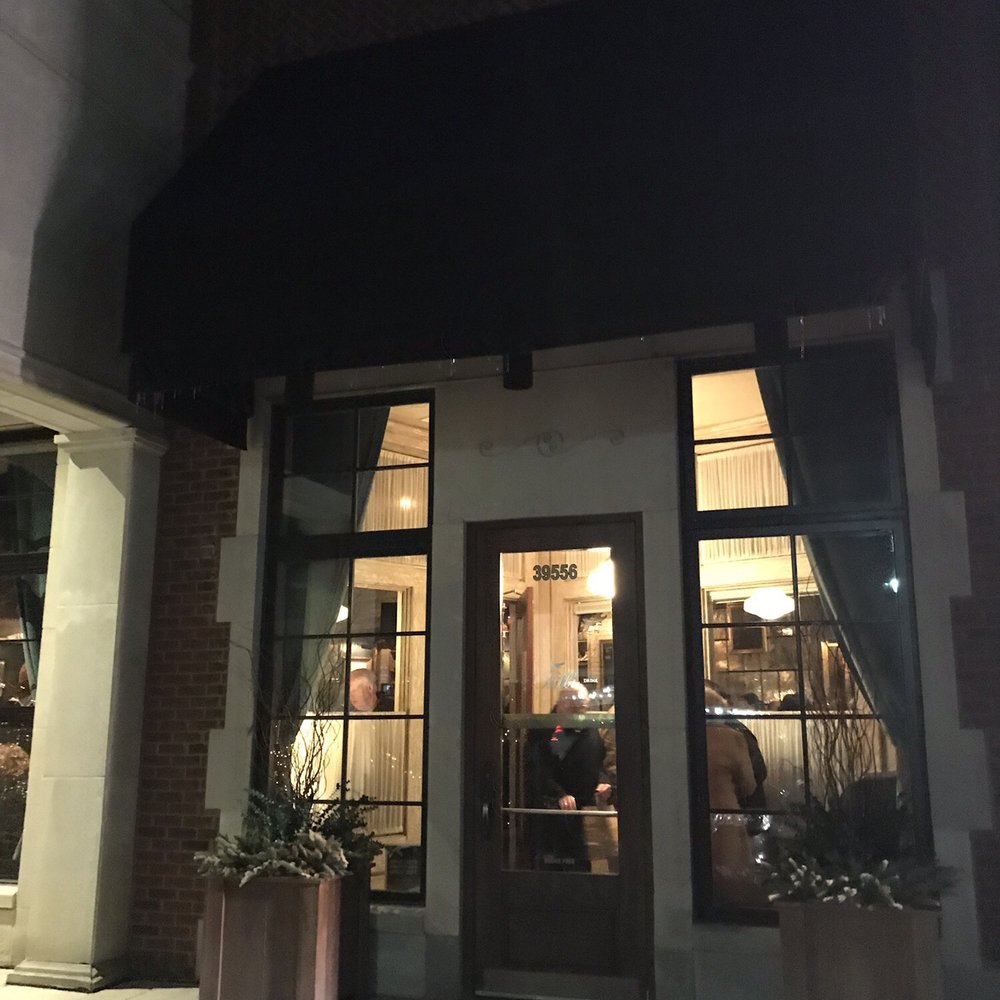 Bill's Restaurant - American Near Me - Bloomfield Hills, Michigan