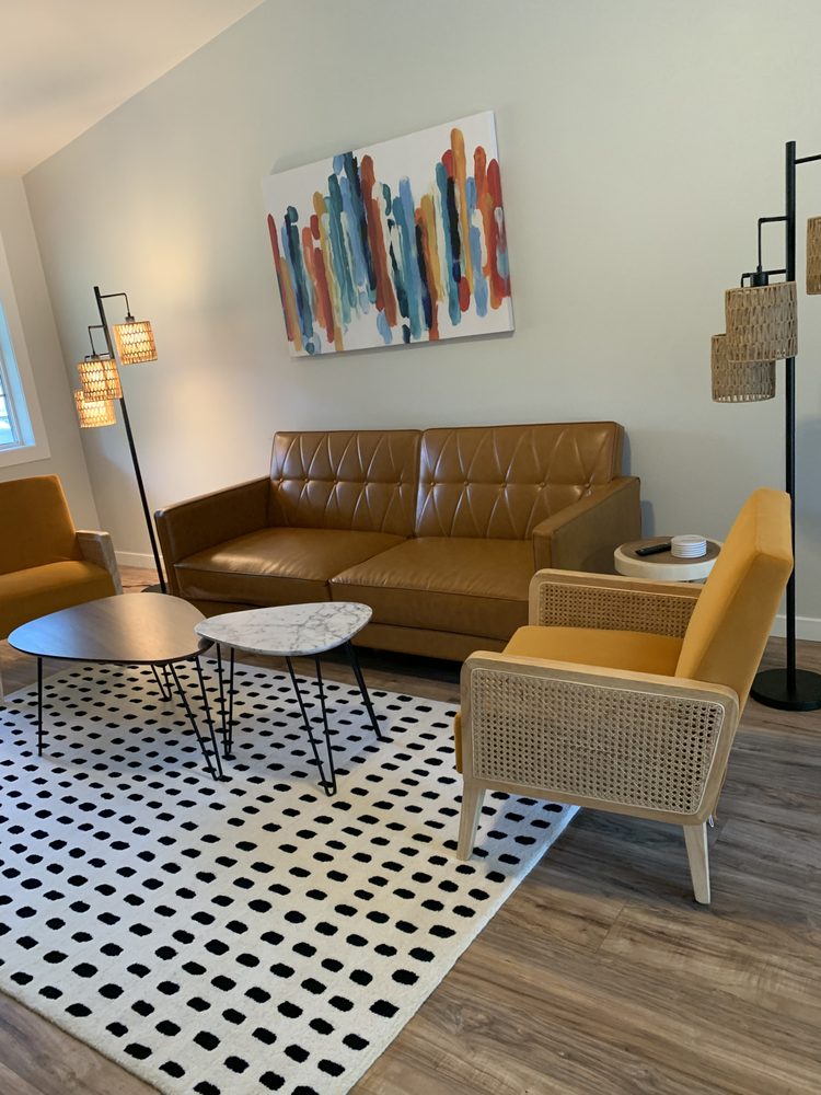 Slide of Suave Handyman