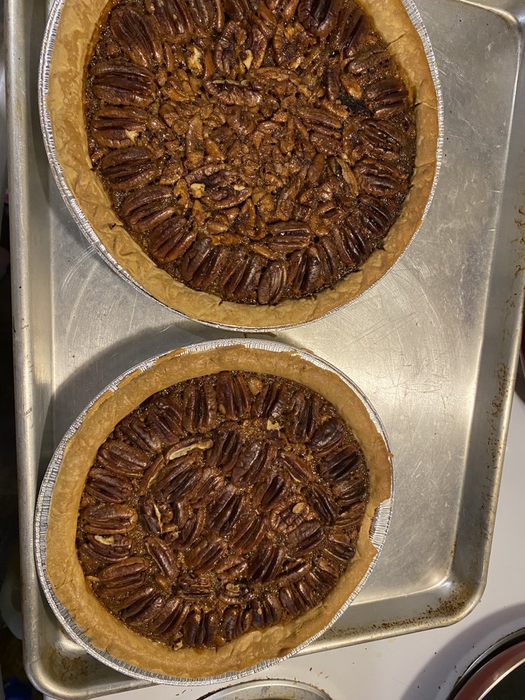 Fly High Bakery Logo
