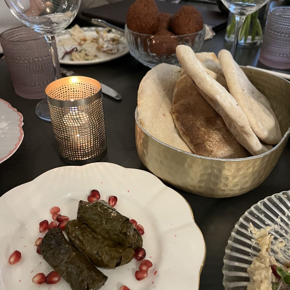 Villa Yara - Dolmas, pita, kibbeh - Mediterranean Near Me - Washington, DC, District of Columbia