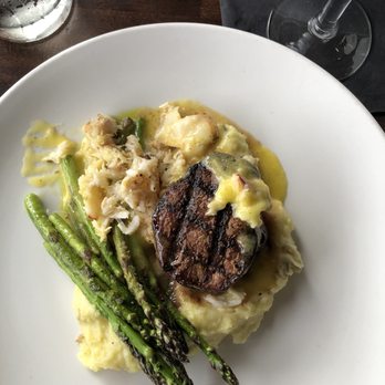 Chuckanut Manor Seafood & Grill - Filet mignon oscar - Seafood Near Me - Bow, Washington Chuckanut Manor Seafood & Grill - Filet mignon oscar - Seafood Near Me - Bow, Washington