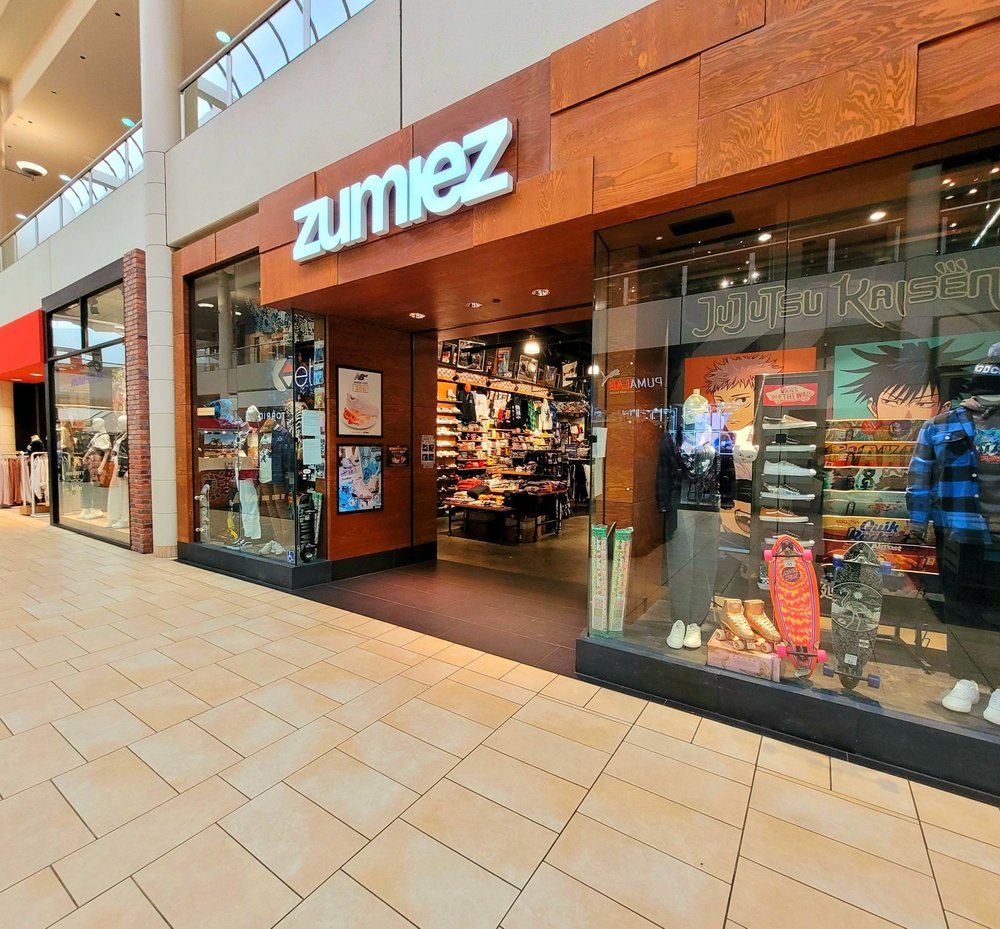 ZUMIEZ Updated October 2024 16 Reviews 2134 Montebello Town Ctr