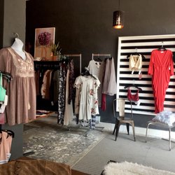 A 'La Mode - Interior