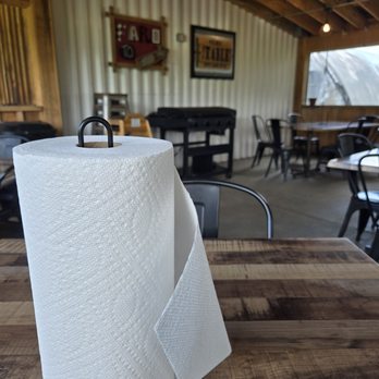 Bristol Gardens & Grill - Tables in a screened porch - Barbeque Near Me - Bristol, Virginia