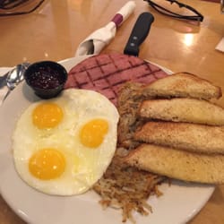 Barley's Brewing - Ham steak and eggs