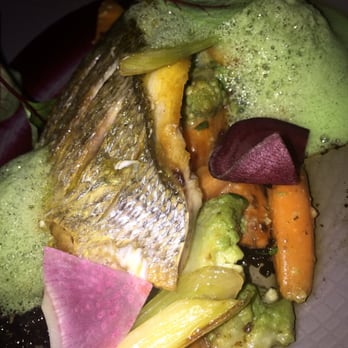 IDA - Fish hanging out with more veggies - Italian Near Me - Paris, 01