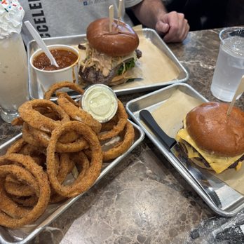Billy Roys Burger - Burgers Near Me - Fremont, California Billy Roys Burger - Burgers Near Me - Fremont, California