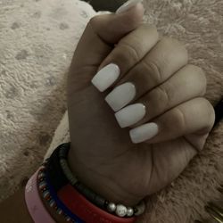 Donnabelle's Nails & Spa - Nails