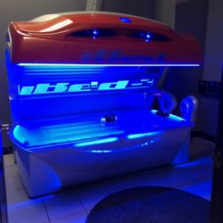 Tan Republic Las Vegas - Tropicana - Diamond Level IBed Swing Tanning Bed