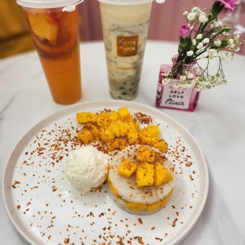 Mango Mango Dessert - Mixed fruit jasmine tea, matcha brulee bubble milk tea and mango coconut sticky rice with coconut ice cream - Desserts Near Me - Las Vegas, Nevada Mango Mango Dessert - Mixed fruit jasmine tea, matcha brulee bubble milk tea and mango coconut sticky rice with coconut ice cream - Desserts Near Me - Las Vegas, Nevada