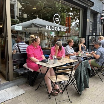 Kloonies - Breakfast & Brunch Near Me - Antwerp, VAN