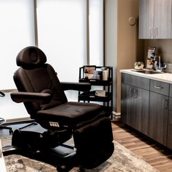 We offer comprehensive skin care and wellness consultations to achieve your beauty and wellness goals.