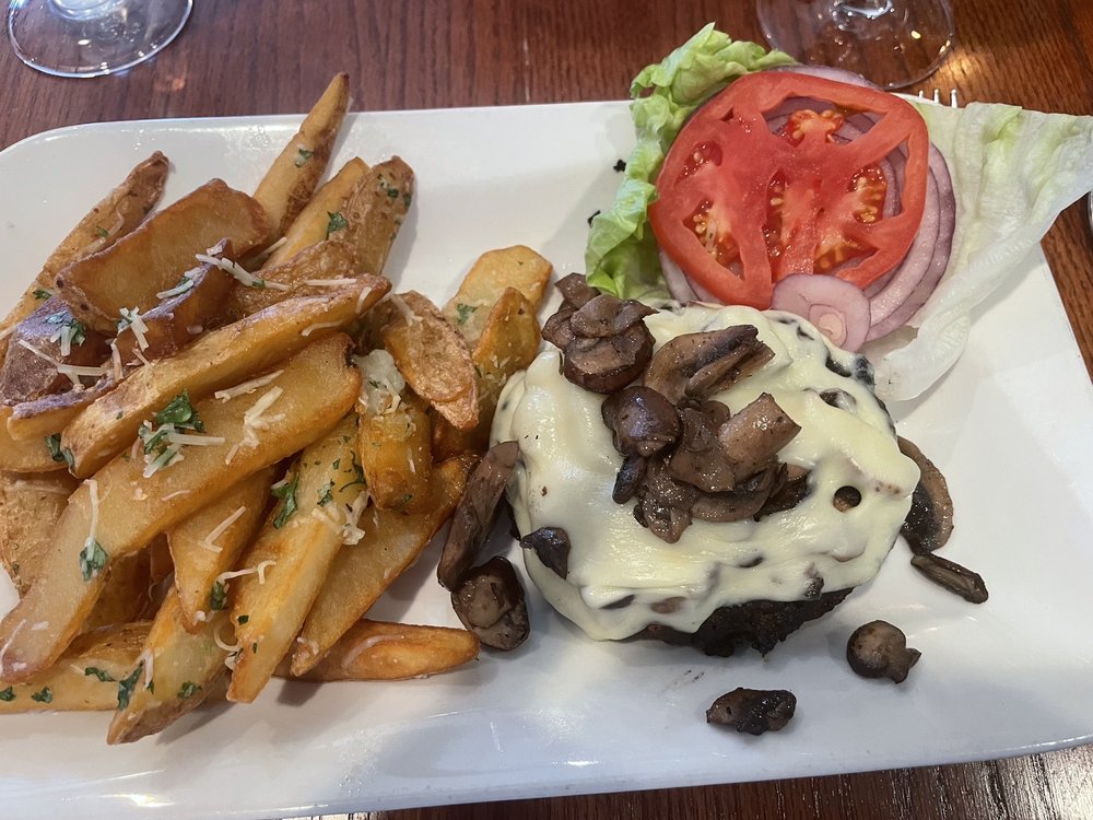 Social spots from Baremore Tavern