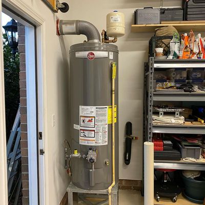 Brown Farm 24 Hour Plumber Logo