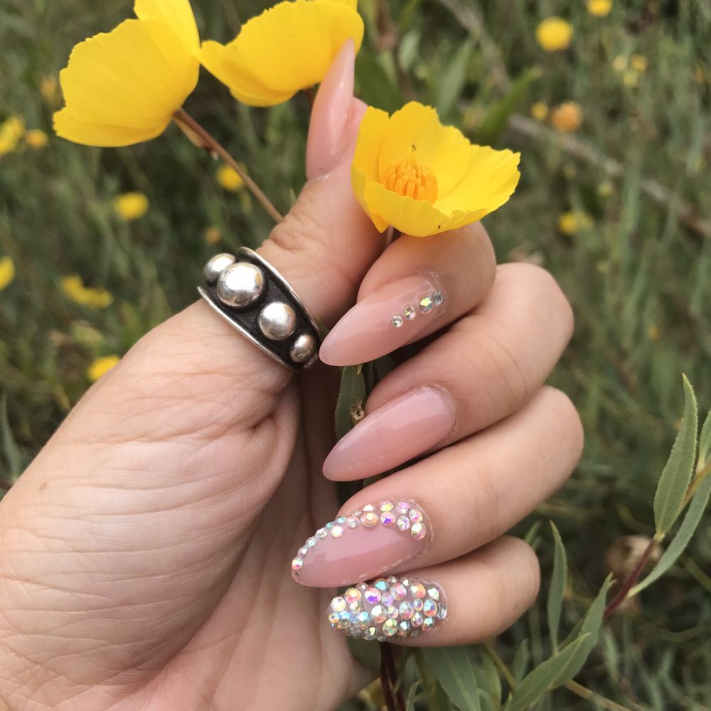 Friendly Nail Spa - Nail Salons Near Me - Costa Mesa, California Friendly Nail Spa - Nail Salons Near Me - Costa Mesa, California