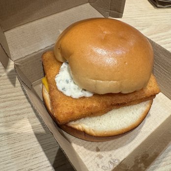 McDonald's - Filet-O-Fish - Fast Food Near Me - Mill Creek, Washington McDonald's - Filet-O-Fish - Fast Food Near Me - Mill Creek, Washington