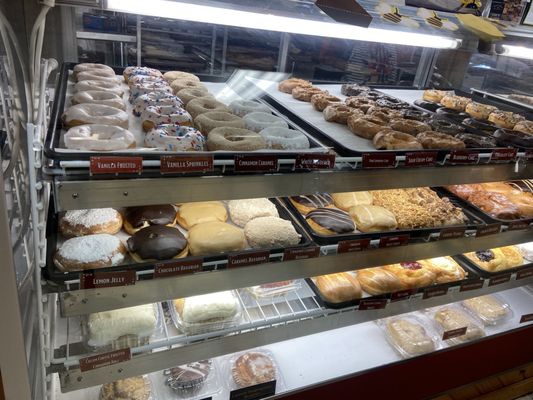 Rise'n Roll Bakery & Deli - Middlebury by null