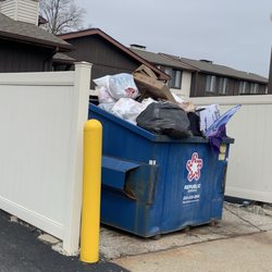 Old Orchard By The Bay - This is how the dumpster are from Friday to Tuesday or Wednesday when they decide to have them emptied.  Smells horrible